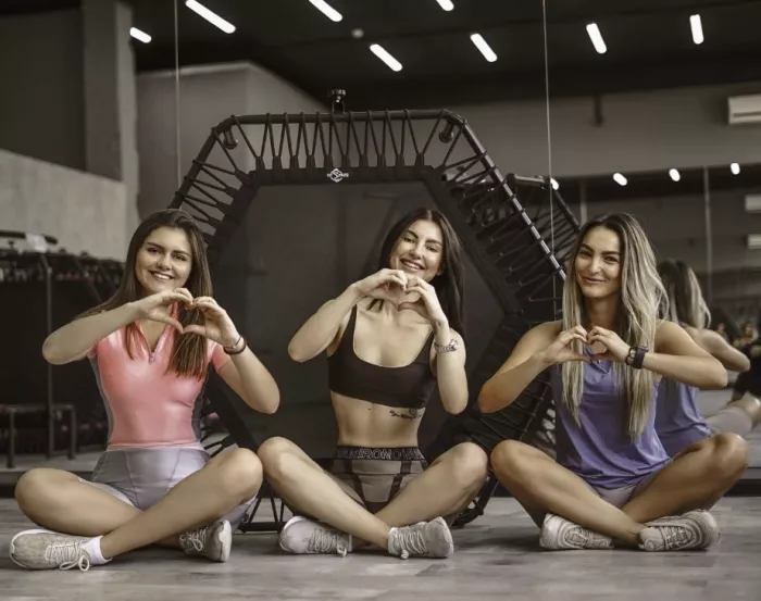 Фитнес-студия "Topfit"