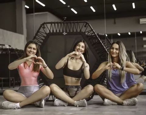 Фитнес-студия "Topfit"