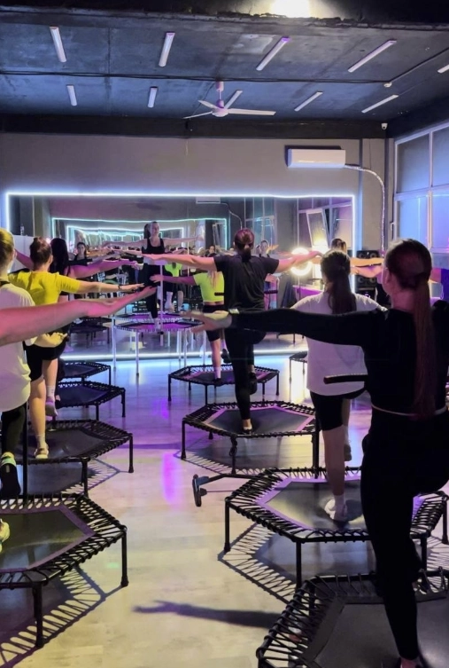 Фитнес-студия "Topfit"