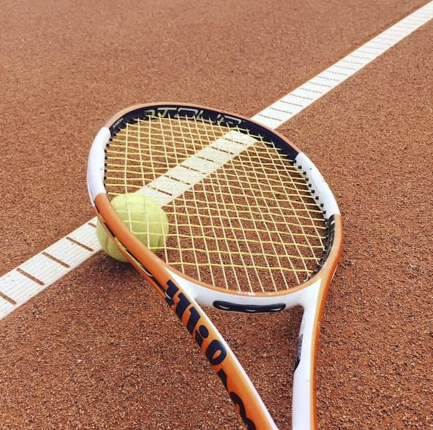 Теннисный корт Sochi Tennis School в Адлере: Теннисные корты, Спортивные секции, Теннис, Ракетка, Мяч, Развиваться, Фитнес,