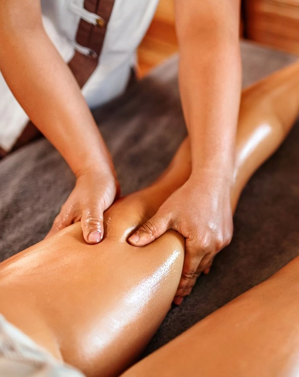 Массажный кабинет Александрия  в Красной Поляне: Пилинг, Чистка, Лимфодренаж, Обертывание, Красота,