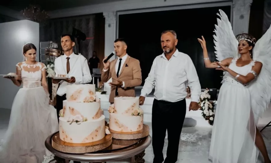Свадебное агентство Show Time в Краснодаре: Тамада, Ведущий , Свадебный ведущий, Бракосочетание , Для влюбленных,
