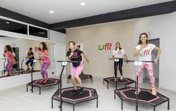 Женский фитнес-клуб "Ufit"