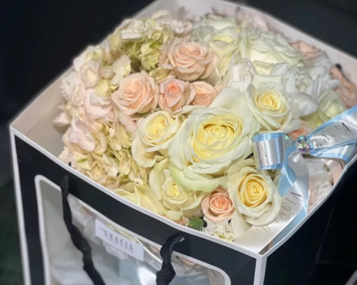 Салон цветов и подарков "La gracia"