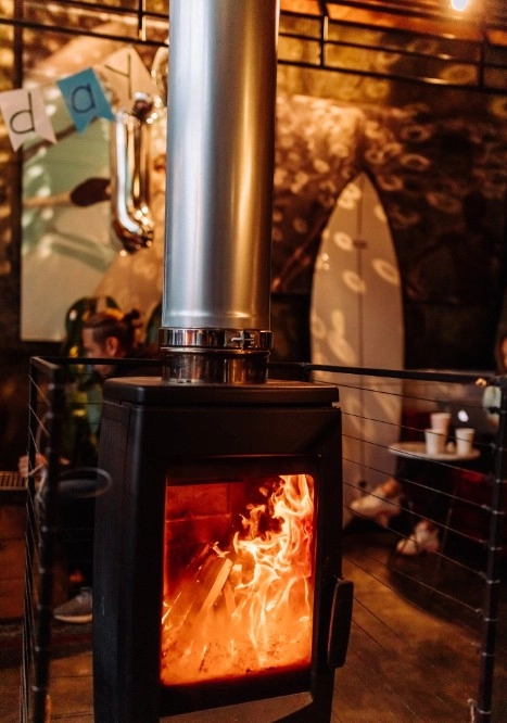Кофейня The house of surf coffee в Красной Поляне: Бизнес-ланч, Заказ навынос, Пицца, Завтрак, Заказ столиков,
