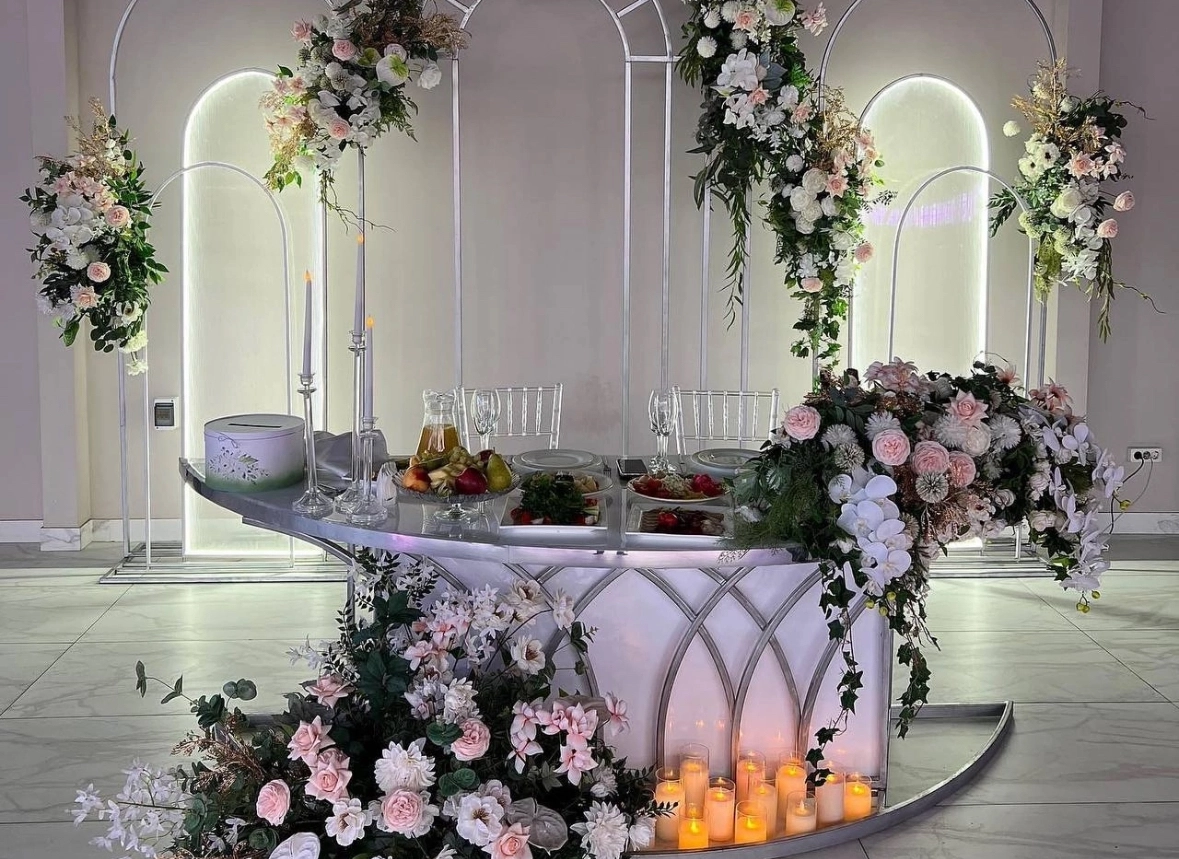 Банкетный зал «Загарро»