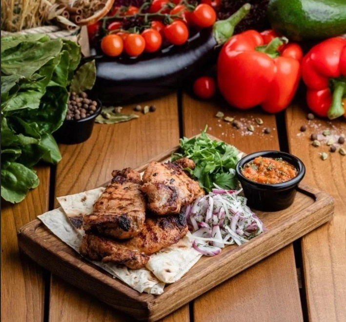 ​Ресторан "Трактир Трикони ".