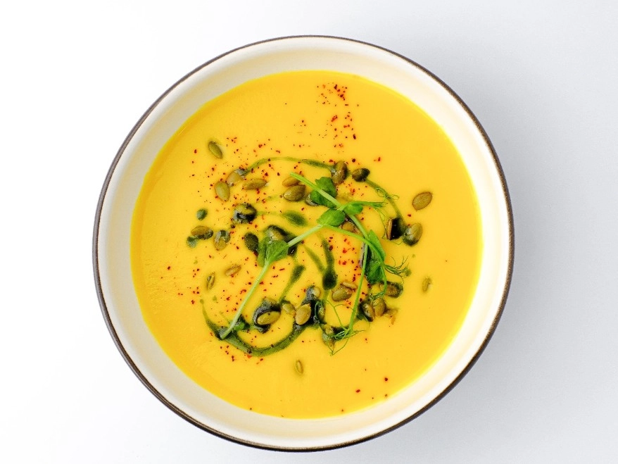 Кафе Raw to go kitchen в Красной Поляне: Веганское кафе, Веганская кухня, Заказ навынос, Завтрак, Заказ столиков,