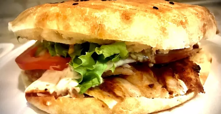 ​Быстрое питание "Kemer Kebab ".
