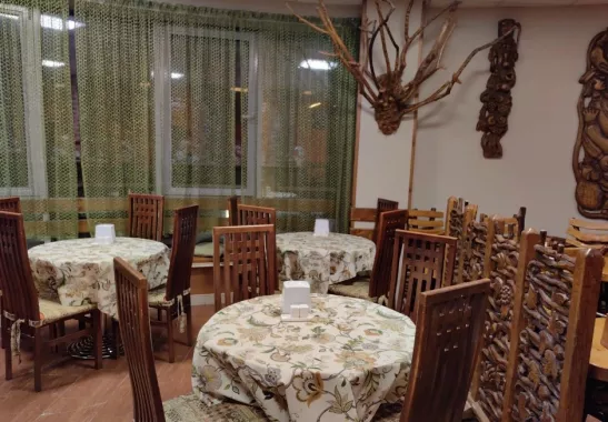Кафе "Вареничная Хата".