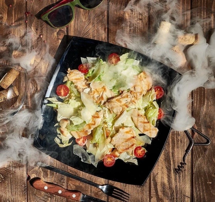 Кафе Glounge  в  Красной Поляне