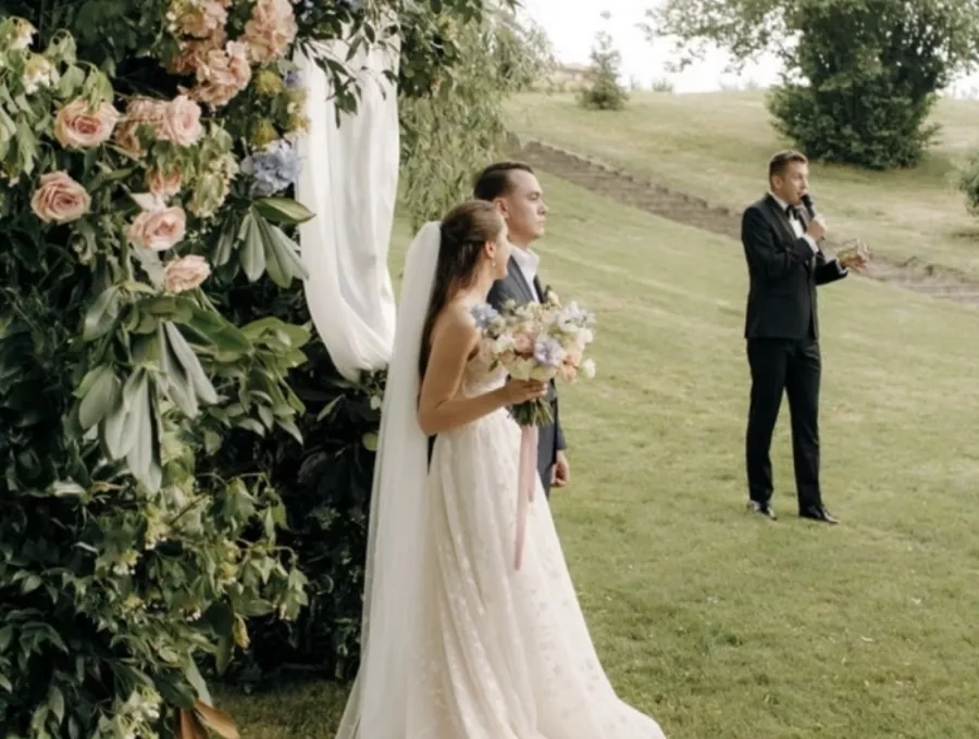 Свадебное агентство E5 wedding в Краснодаре: Бракосочетание , Свадебный зал , Банкетный зал , Организация свадеб , Проведение Свадеб , Для влюбленных,