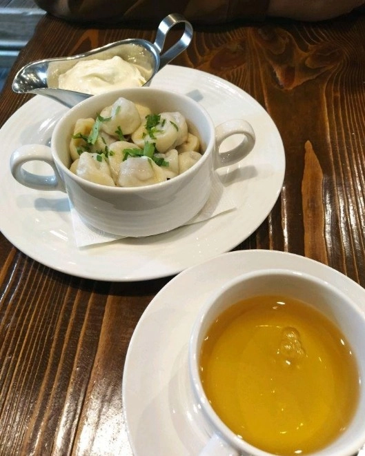 Пельменная Сибирь   в  Красной Поляне