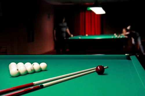 Бильярдный клуб "Абриколь"