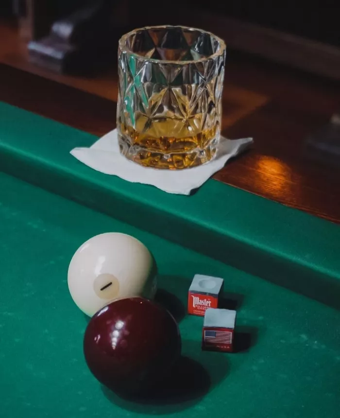 Бильярдный клуб "Абриколь"