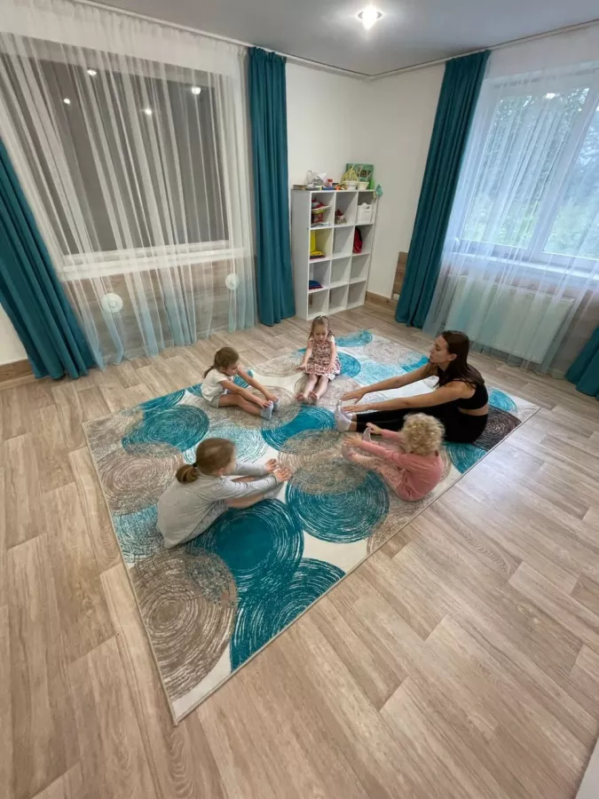 Детский сад TopKids в Калининграде: Детский сад , Для детей, Детская площадка , Воспитатель , Тихий час ,