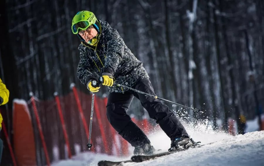 Компания Горностайski в Красной Поляне: Хобби, Развитие, Доставка, Прокат, Сноуборд,
