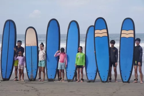 Школа Сёрфинга Tio Surf  в  Бали