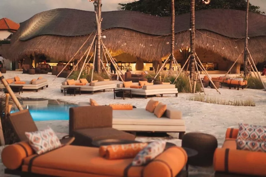 Пляжный Клуб Mari в Бали: Бар, Бассейн , Коктейли , Bar, Restaurant , Swimming pool , Cocktails , Ресторан,