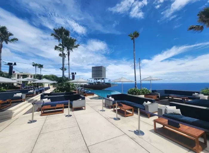 Пляжный Клуб «Savaya»