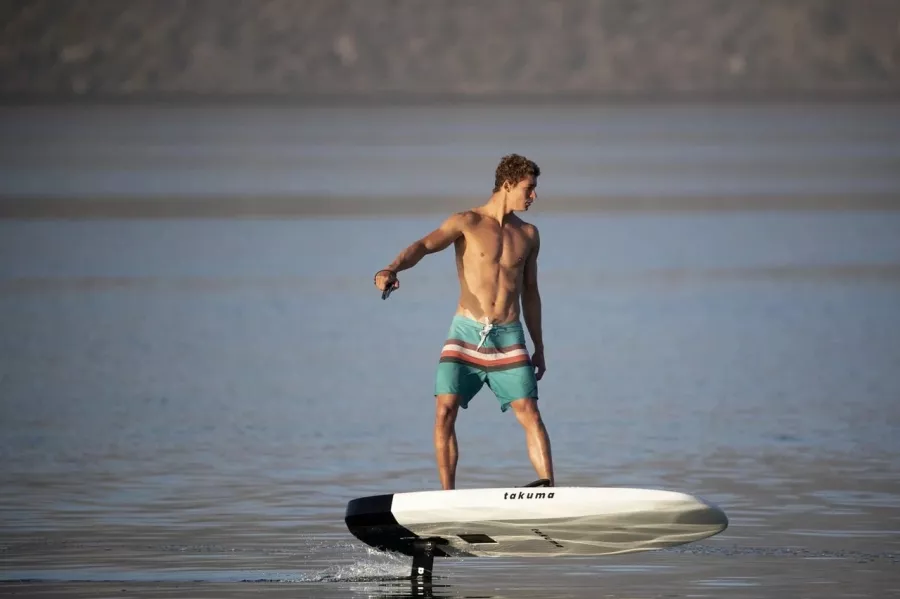 Вейк-клуб Вау Сёрф в Санкт-Петербурге: Вода, Прокат, Вейкборд,