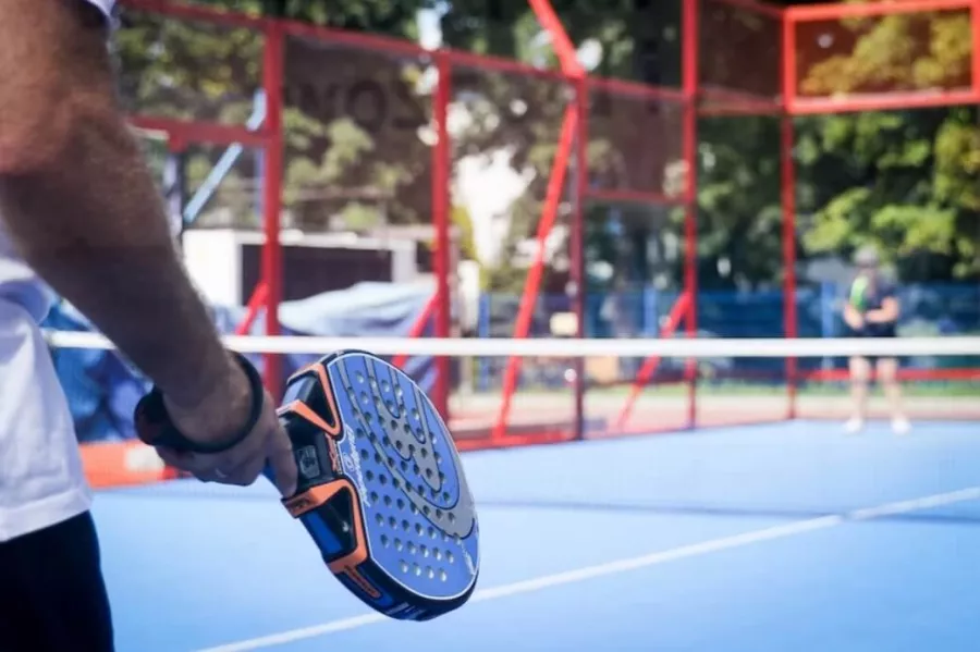 Теннисный клуб в Москве PADEL FRIENDS в Москве: Физическое Развитие , Падел, Сквош, Пинг-Понг, Коллективная Игра, Теннисный корт,