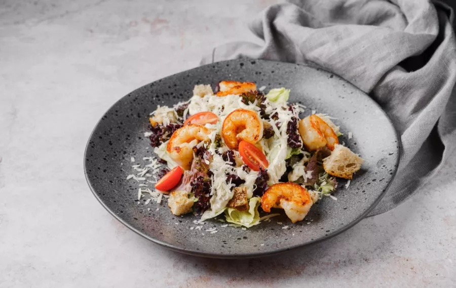 Ресторан Ти-Бон в Ставрополе: Авторская кухня , Европейская кухня , Летняя терраса , Салаты, Стейк, Десерты , Банкетный зал , Ресторан,