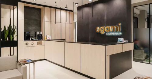 Стоматологическая клиника Агами  в  Москве