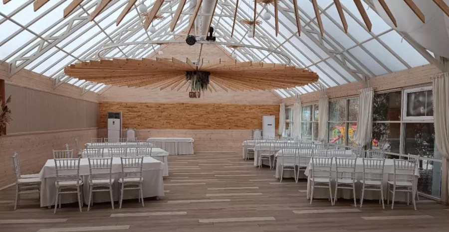 Ресторан Изба в Ставрополе: Еда, Десерты, Летняя терраса, Русская кухня, Ресторан,