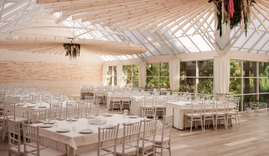 Ресторан Изба в Ставрополе: Еда, Десерты, Летняя терраса, Русская кухня, Ресторан,