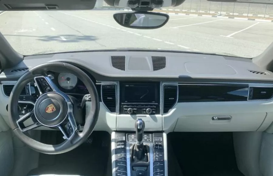 Аренда автомобилей на свадьбу в Сочи в Сочи: Автолюбителям, Прокат , Для влюбленных, Бизнес класс , Водитель , Аренда,