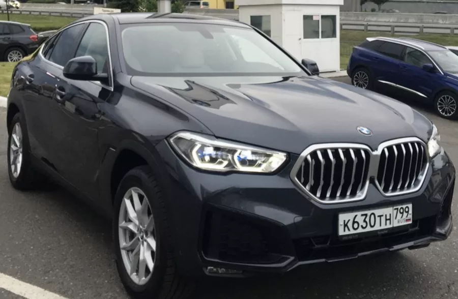 Аренда автомобилей на свадьбу в Сочи в Сочи: Автолюбителям, Прокат , Для влюбленных, Бизнес класс , Водитель , Аренда,