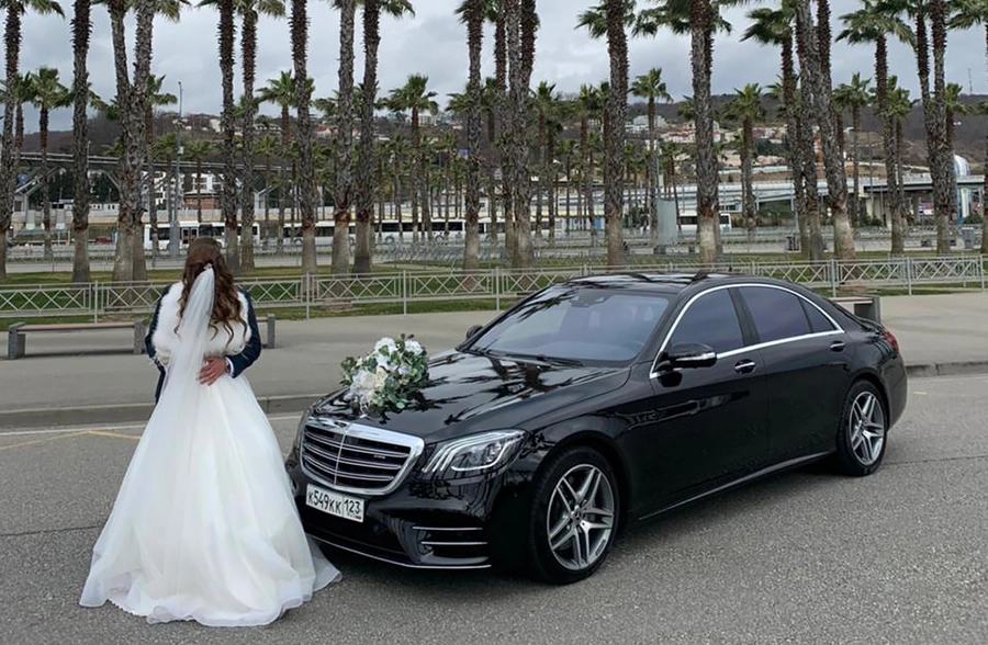 Аренда авто на свадьбу Weekend-Sochi в Сочи: Автолюбителям, Для влюбленных, Прокат , Бизнес класс , Водитель , Аренда,