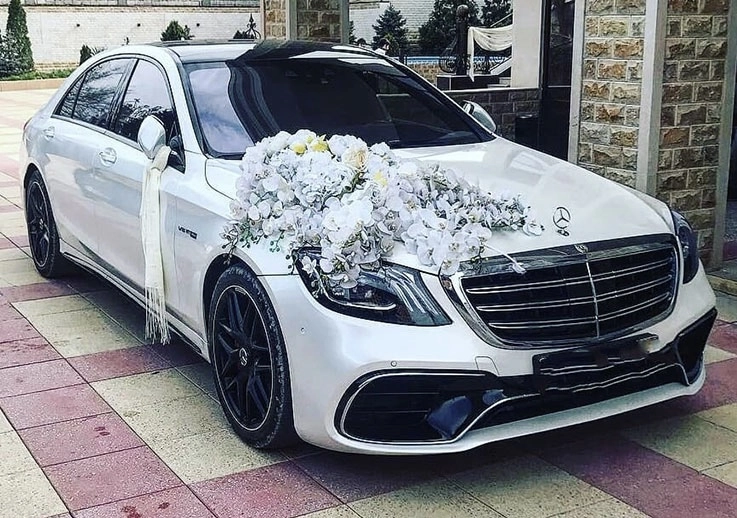 Аренда авто на свадьбу Weekend-Sochi в Сочи: Автолюбителям, Для влюбленных, Прокат , Бизнес класс , Водитель , Аренда,