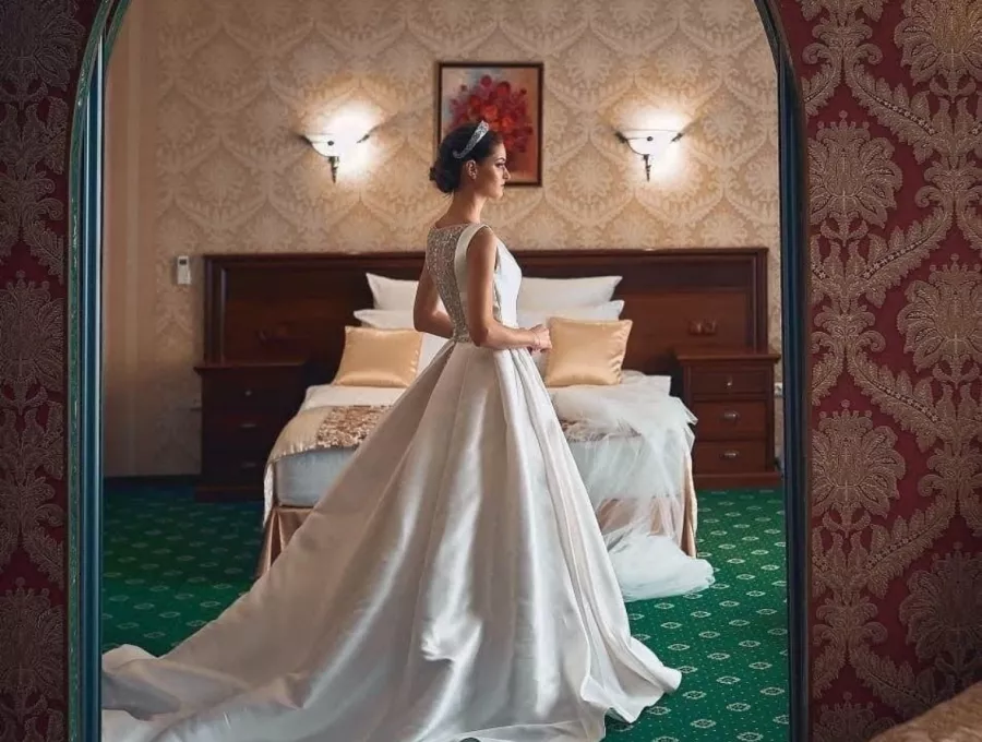 Гостинично-ресторанный комплекс PARK HOTEL STAVROPOL в Ставрополе: Бракосочетание , Свадебный зал , Банкетный зал , Отель, Европейская кухня , Организация свадеб , Свадебный ресторан , Для влюбленных,