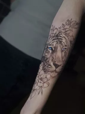 Тату-салон "InkersBee"