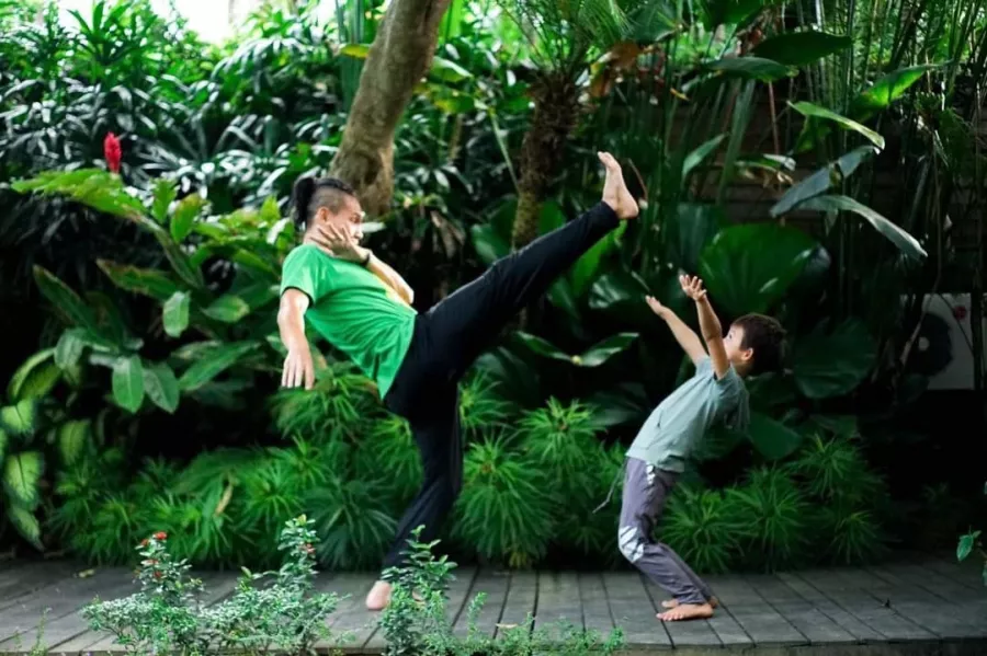 Студия Йоги Samadi в Бали: Йога, Yoga, Медитация , Stretching , Meditation , Растяжка, Веганская кухня, Vegan food,
