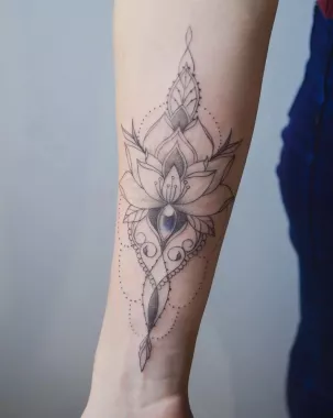 Студия татуировки и пирсинга "Tattoonkhamun"