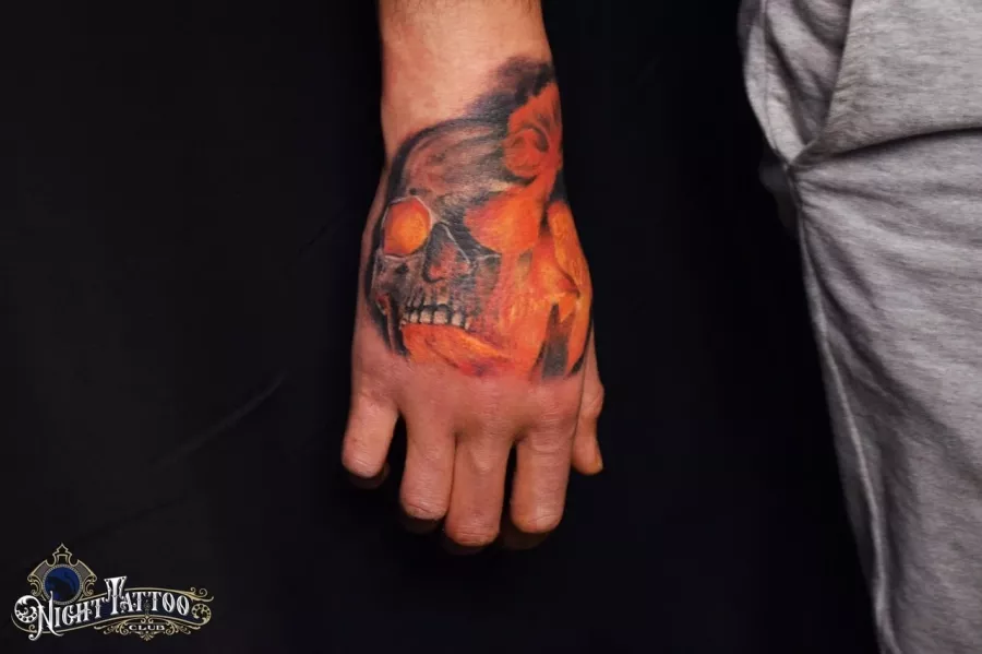 Тату-салон Night tattoo club в Екатеринбурге: Тату, Тату-салон, Пирсинг, Татуировка, Тату эскиз, Тату-мастер,