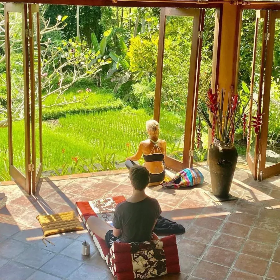 Студия Йоги Ubud Yoga House в Бали: Йога, Медитация , Растяжка , Джунгли, Jungles, Yoga, Meditation , Stretching ,
