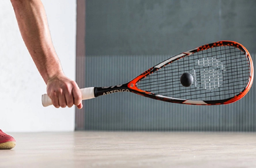 Сквош-клуб Central Squash в Москве: Сквош-корт, Коллективные Игры, Физическое Развитие, Тренировки, Консультация Тренера, Кардиотреннинг,