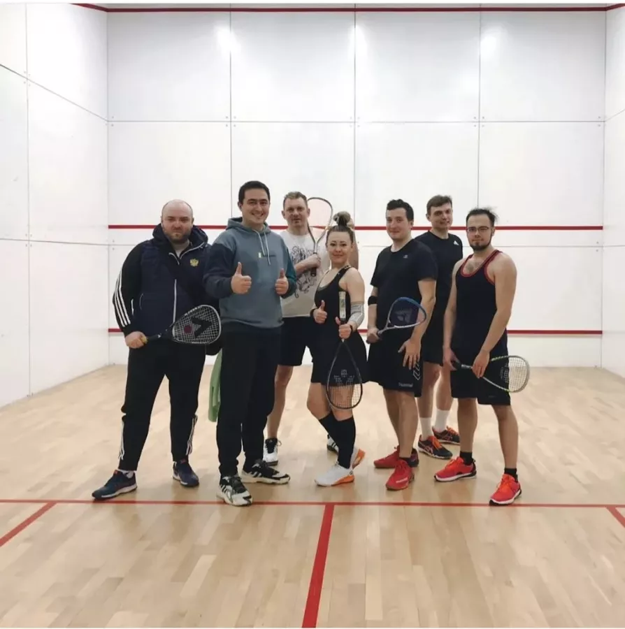 Cквош-клуб ARVY в Москве: Сквош, Йога, Игры,