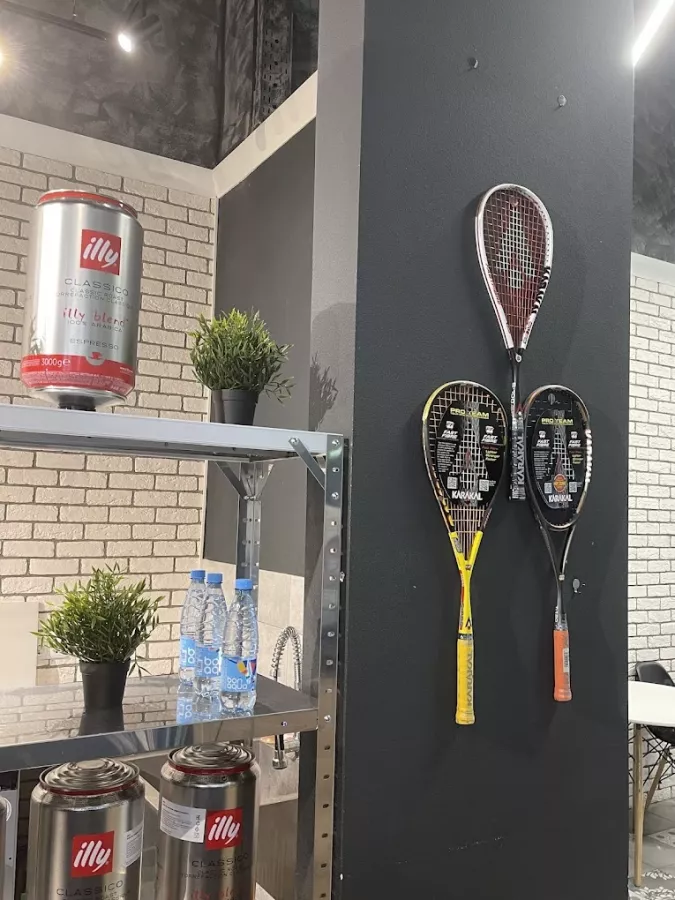 Cквош-клуб ARVY в Москве: Сквош, Йога, Игры,