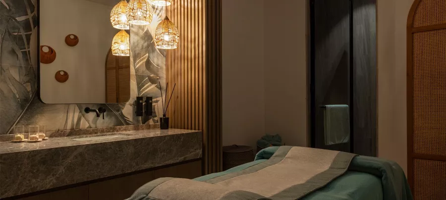 Оздоровительный комплекс Retreat Health Club & Spa в Дубаи: Оздоровительный комплекс, Массаж , Бассейн , Сауна, Легкий пар, Процедурные кабинеты, Чилл-бокс, Следить за здоровьем,