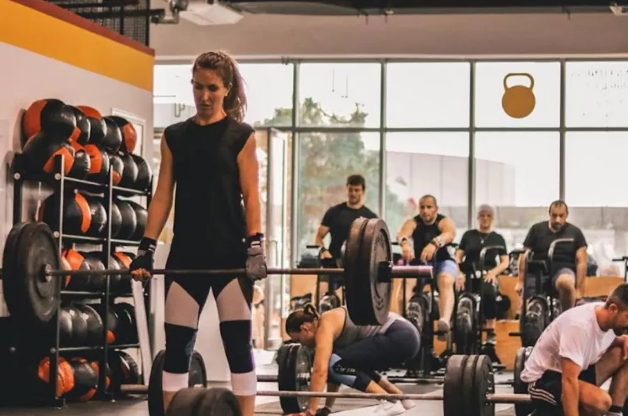 Фитнес Sands Fitness/CrossFit Oasis в Дубаи: Групповые занятия, Развитие, Здоровье,