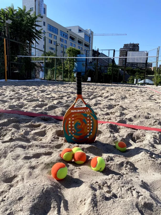 Теннисная площадка Beach Tennis Yerevan в Ереване: Пляжный Теннис, Активный Отдых, Коллективные Игры, Физическое Развитие, Турниры, Спортивные Площадки,