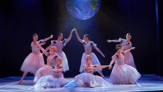 Школа балета Rose Ballet в Дубаи: Развиваться, Балет, Шпагат, Растяжка, Фитнес, ОАЭ 🇦🇪 , Тренажёрный зал , Пилатес,