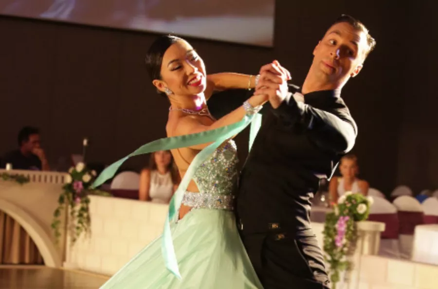 Школа танцев Heart of Dance в Дубаи: ОАЭ 🇦🇪 , Танцы, Школа танцев , Сальса, Танго, Чачача, Вальс, Развиваться,