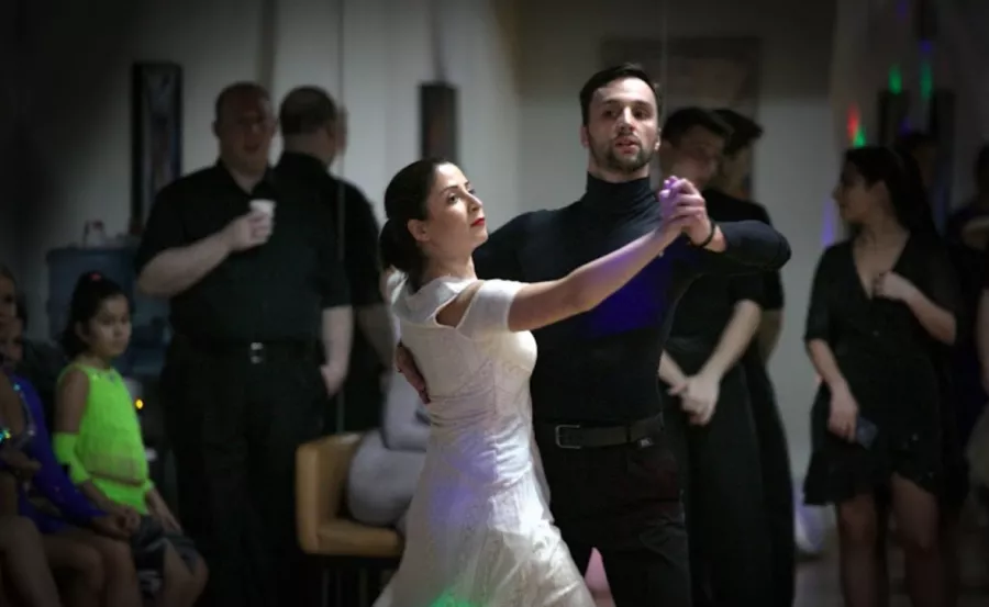 Школа танцев Heart of Dance в Дубаи: ОАЭ 🇦🇪 , Танцы, Школа танцев , Сальса, Танго, Чачача, Вальс, Развиваться,