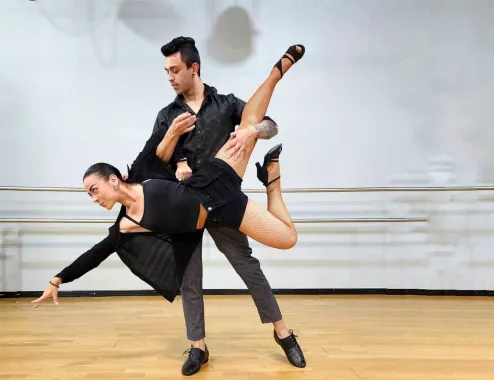 Танцевальная студия «James & Alex Dance Studios»